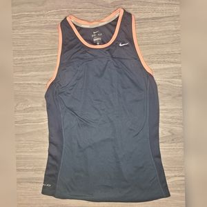Nike Dri-Fit Women's Medium Tank